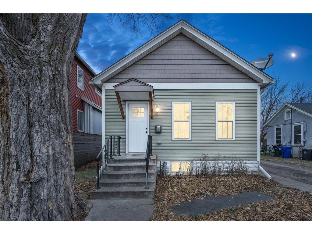 435 Banfil Street Saint Paul MN 55102 6636447 image1