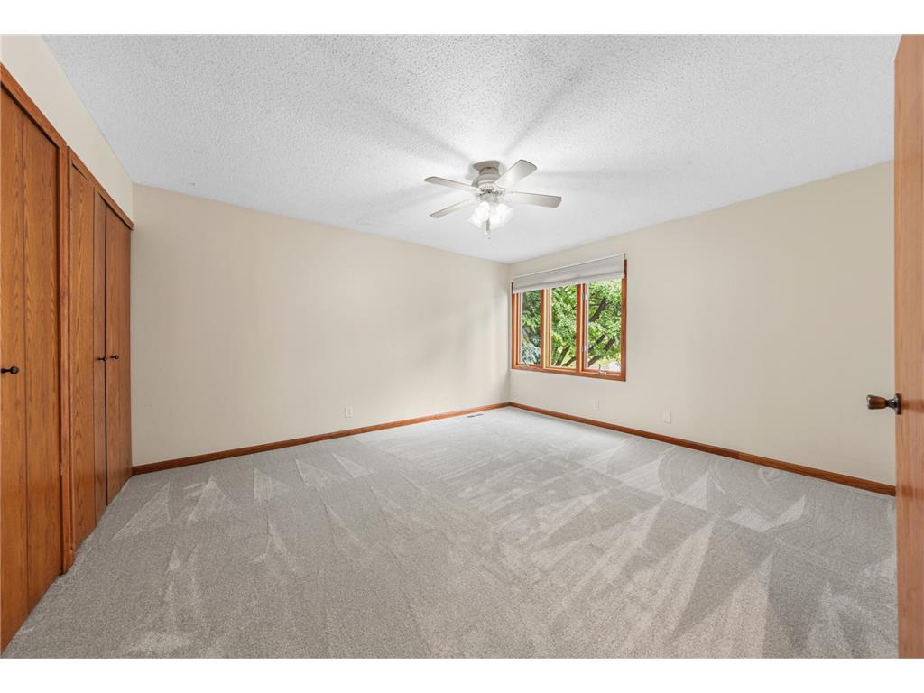 435 Fontaine Court Woodbury MN 55125 7099724 image18