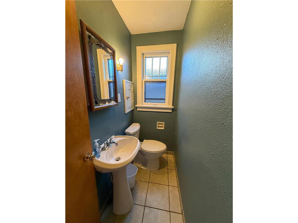 435 Harrison Street Lewiston MN 55952 7046808 image14