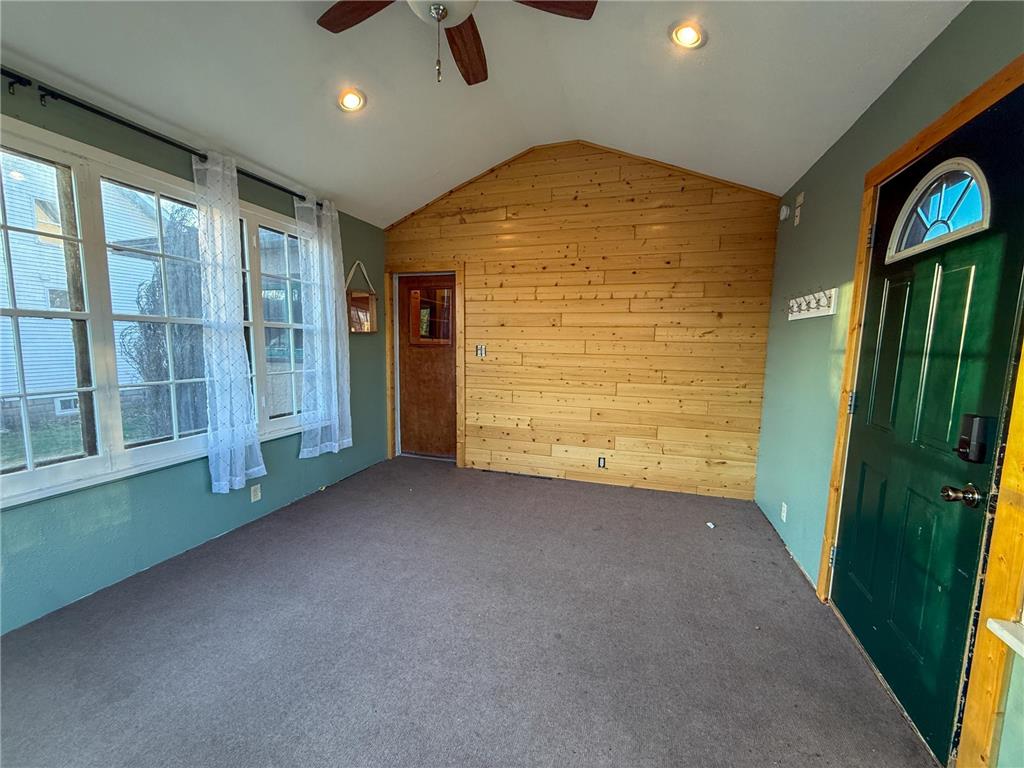435 Harrison Street Lewiston MN 55952 7046808 image17