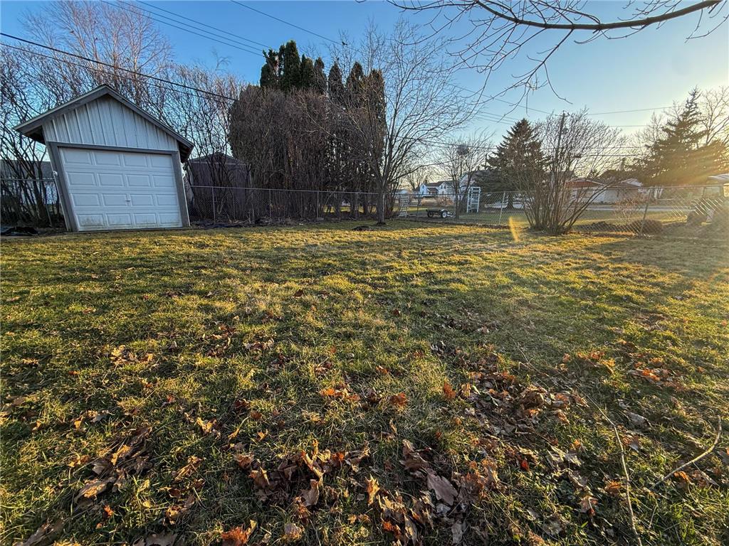 435 Harrison Street Lewiston MN 55952 7046808 image30