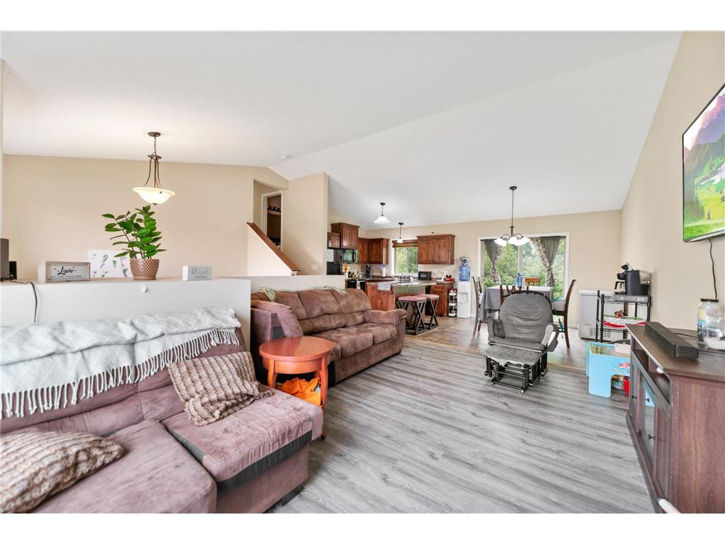 435 Highview Loop SE Pine City MN 55063 6821279 image9