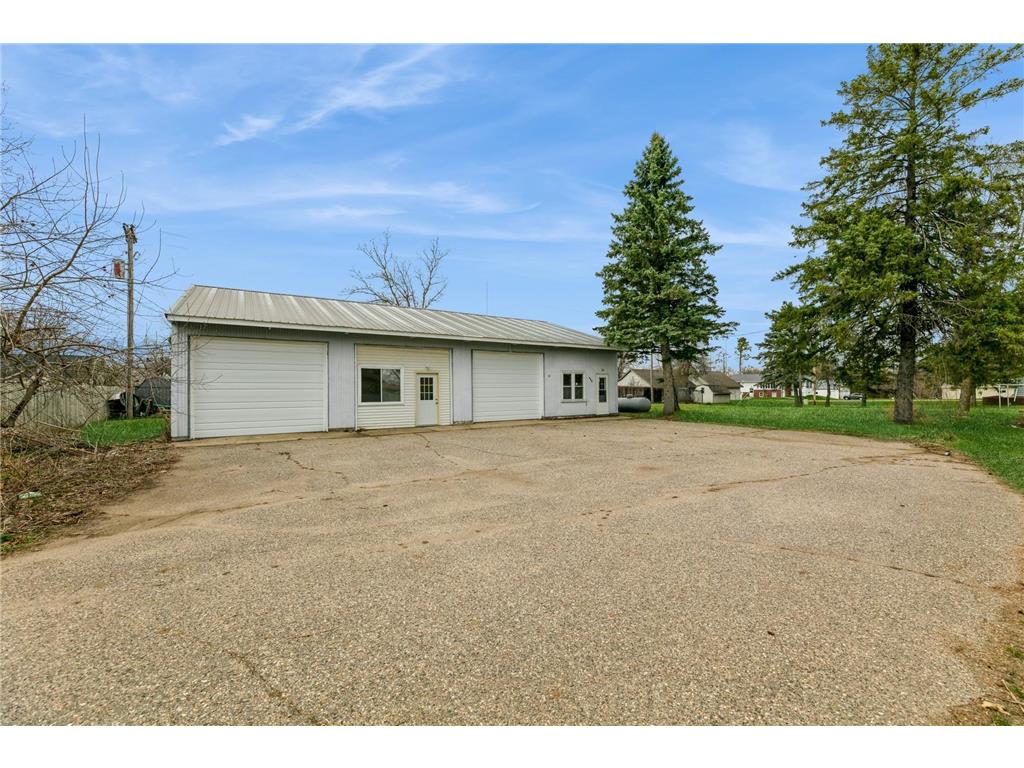 435 State Street N Eden Valley MN 55329 6528961 image1