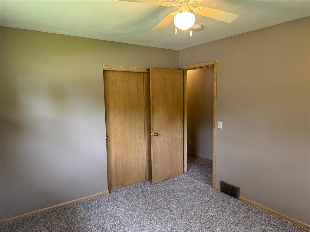 435 W Ottawa Street Le Center MN 56057 7093808 image11