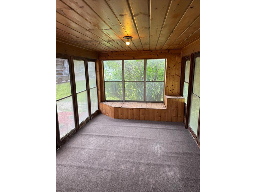 435 W Ottawa Street Le Center MN 56057 7093808 image18