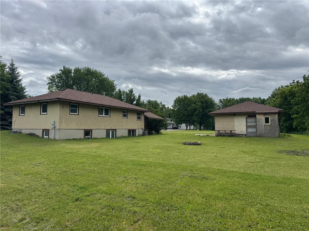 435 W Ottawa Street Le Center MN 56057 7093808 image22