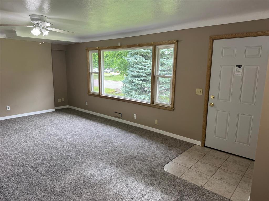 435 W Ottawa Street Le Center MN 56057 7093808 image3
