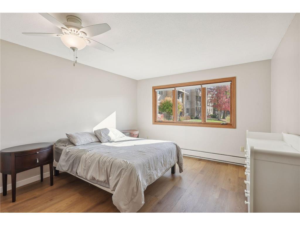 4350 Brookside Court #114 Edina MN 55436 6804325 image14