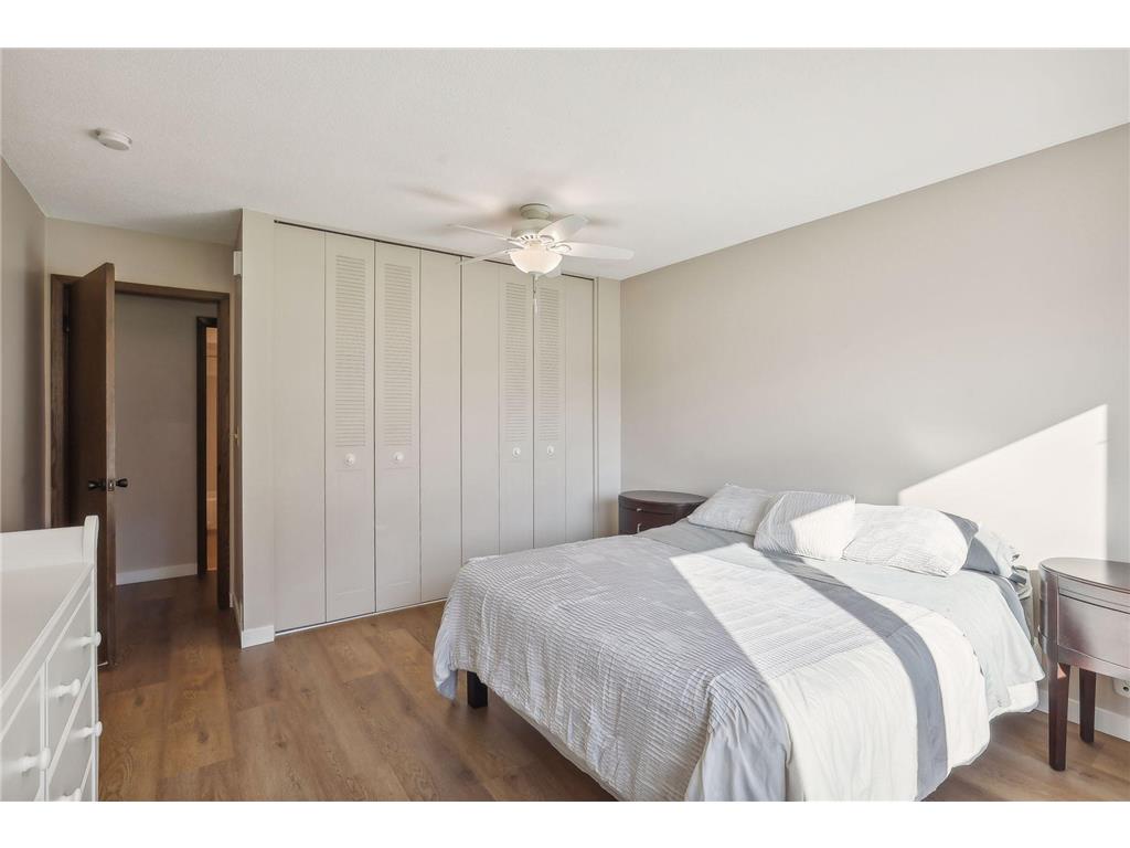 4350 Brookside Court #114 Edina MN 55436 6804325 image15