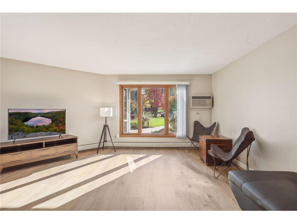 4350 Brookside Court #114 Edina MN 55436 6804325 image2