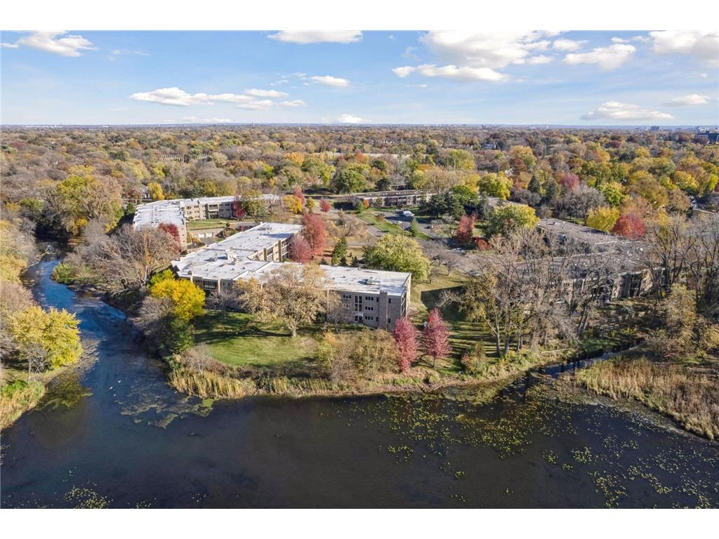 4350 Brookside Court #114 Edina MN 55436 6804325 image25