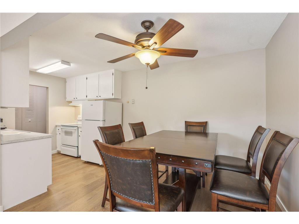 4350 Brookside Court #114 Edina MN 55436 6804325 image8