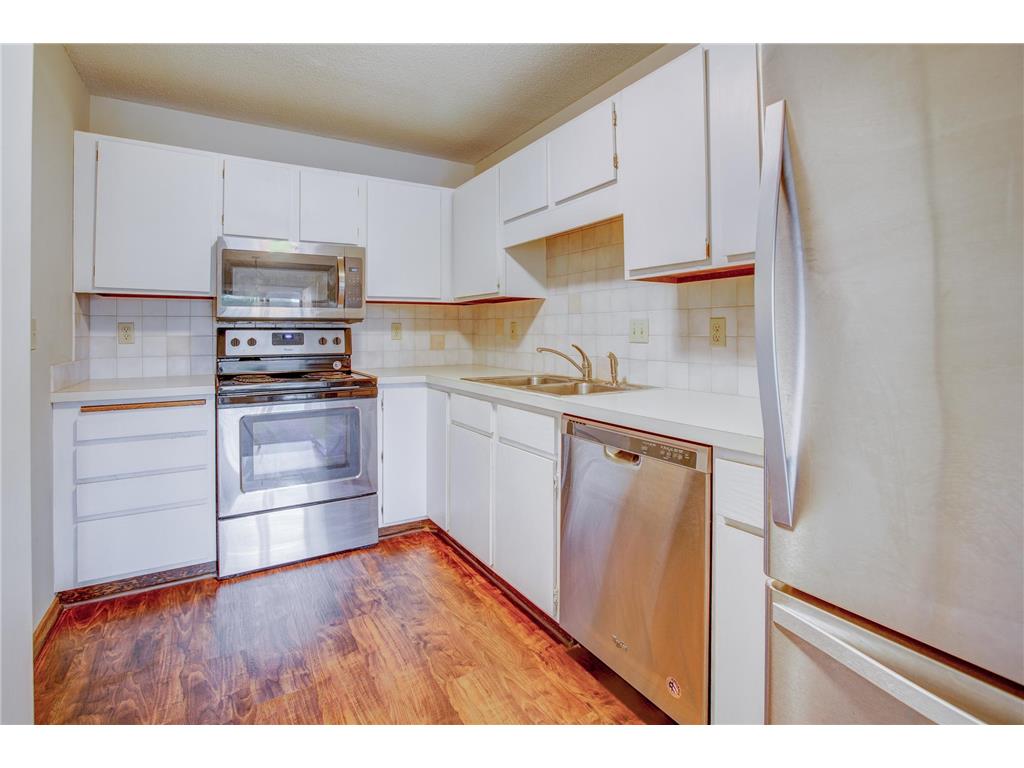 4350 Trenton Lane N #101 Plymouth MN 55442 6587148 image1