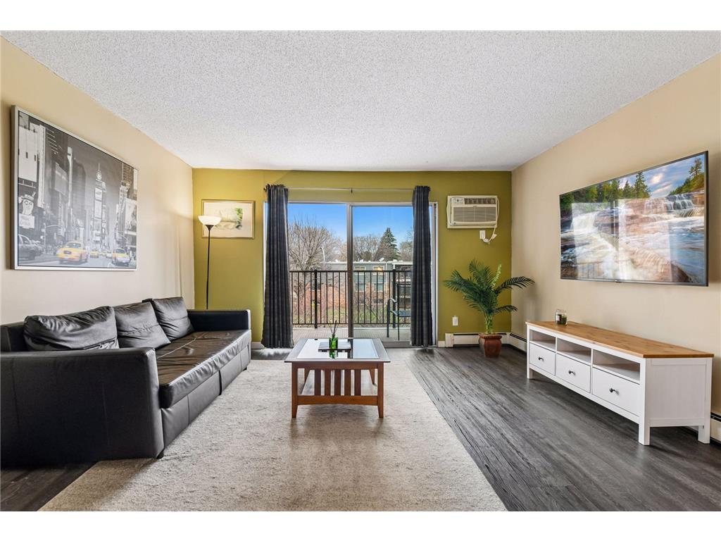 4351 Parklawn Avenue #205E Edina MN 55435 7056327 image6