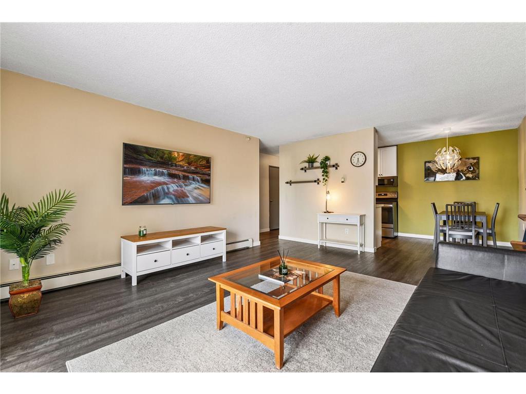 4351 Parklawn Avenue #205E Edina MN 55435 7056327 image7