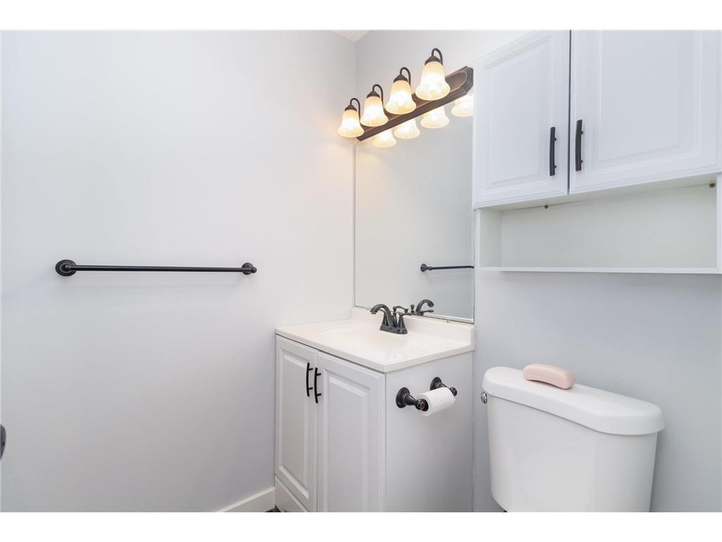 4351 Parklawn Avenue #7E Edina MN 55435 6793328 image11