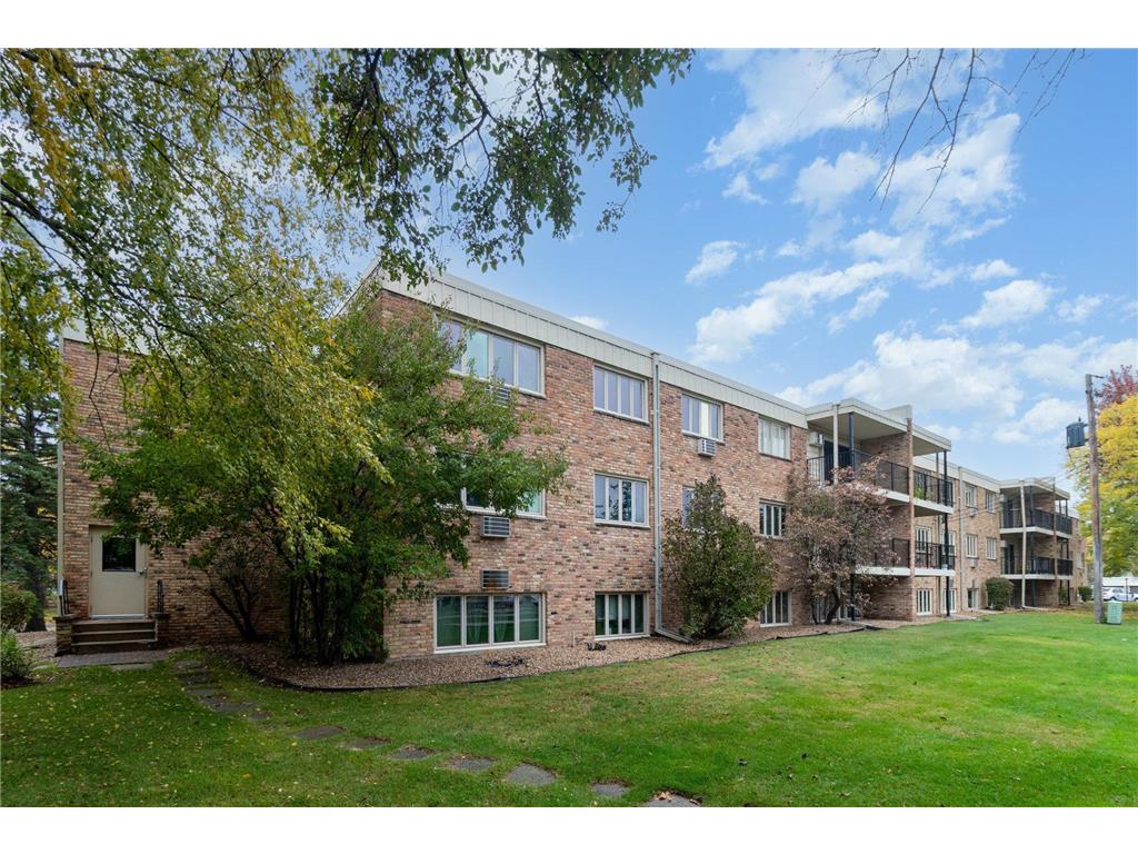 4351 Parklawn Avenue #7E Edina MN 55435 6793328 image16