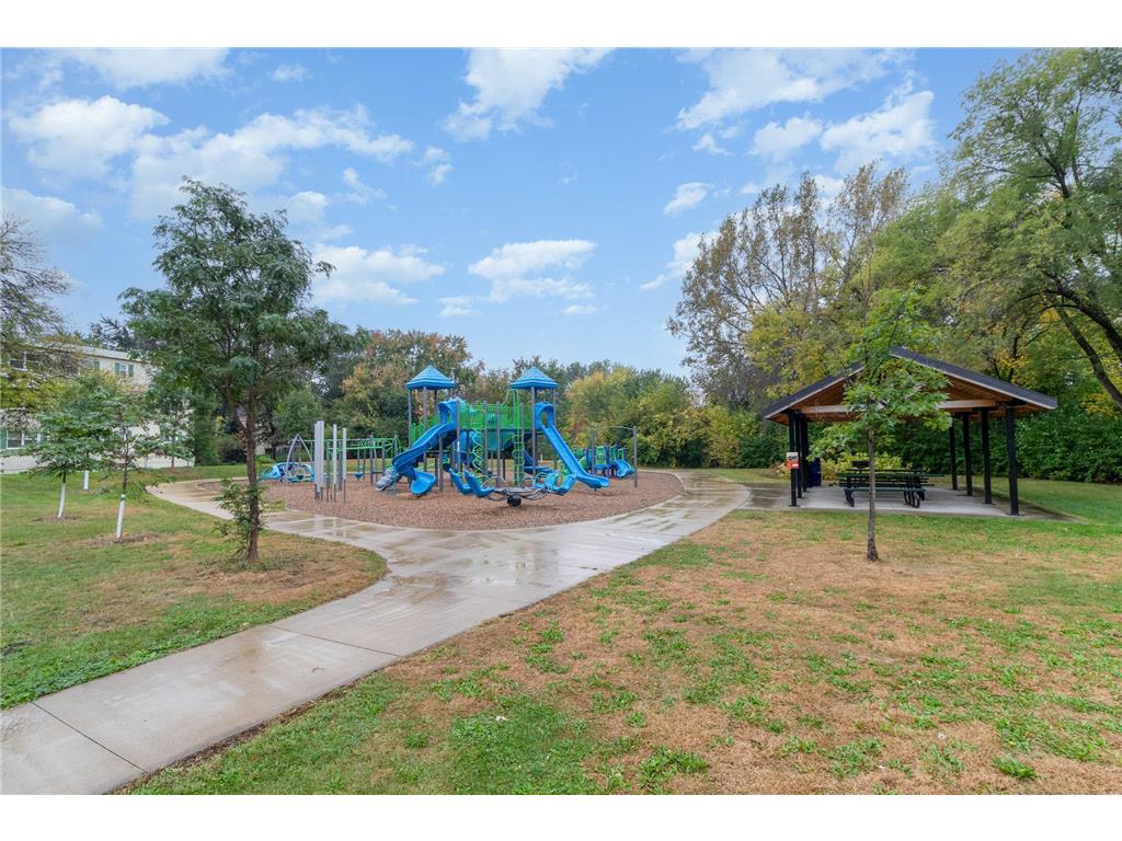 4351 Parklawn Avenue #7E Edina MN 55435 6793328 image19