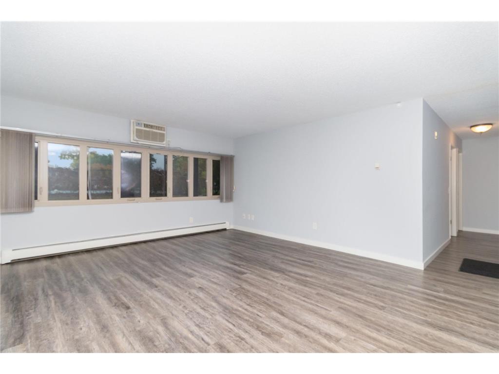 4351 Parklawn Avenue #7E Edina MN 55435 6793328 image5