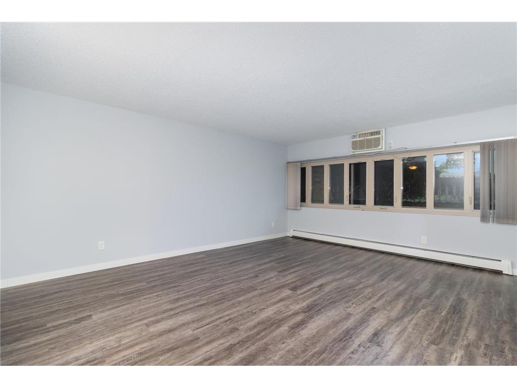 4351 Parklawn Avenue #7E Edina MN 55435 6793328 image6