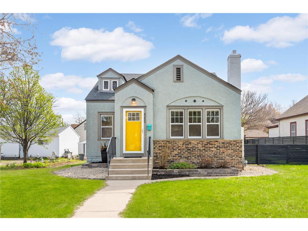 4352 Vincent Avenue N Minneapolis MN 55412 6358297 image1