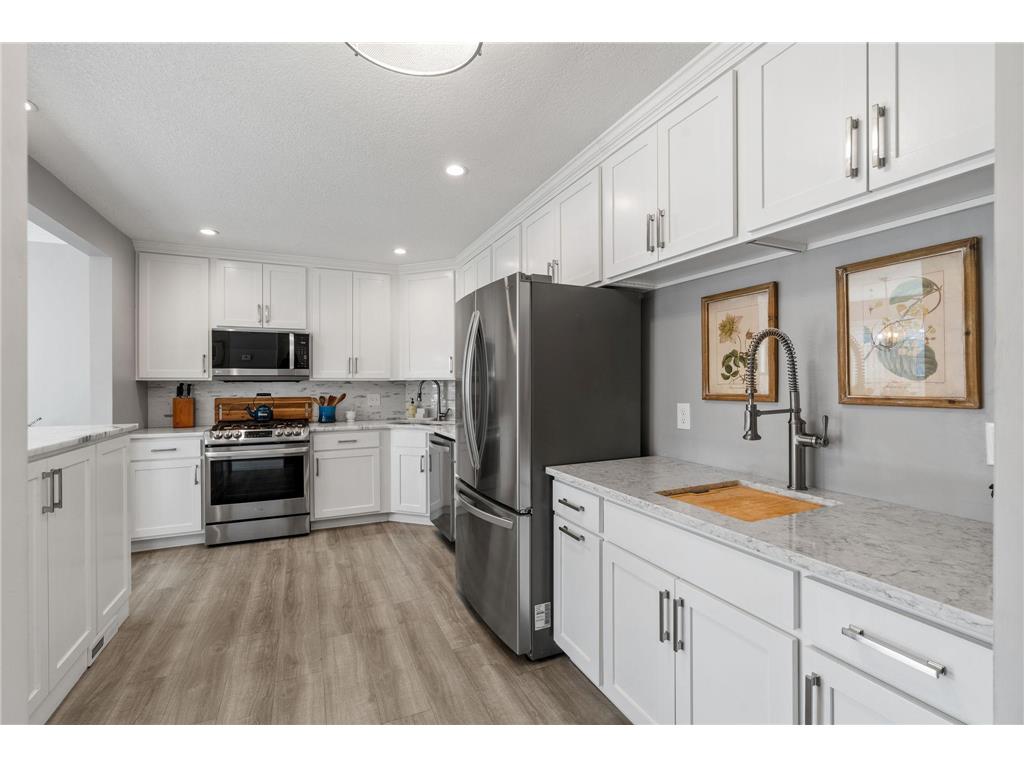 4354 Chowen Avenue S Minneapolis MN 55410 7066419 image10
