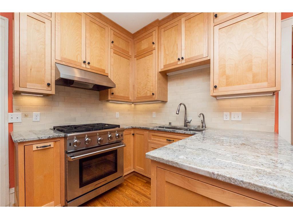 4354 Garfield Avenue Minneapolis MN 55409 7089483 image19