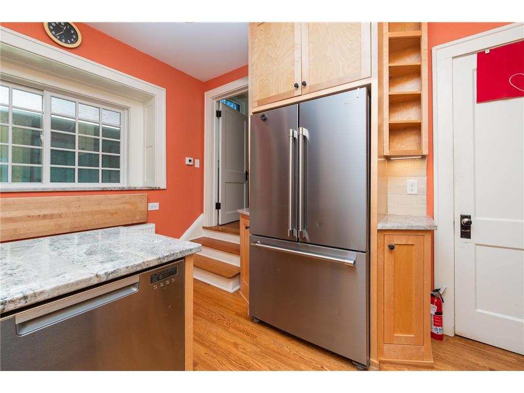 4354 Garfield Avenue Minneapolis MN 55409 7089483 image20