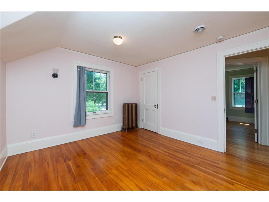 4354 Garfield Avenue Minneapolis MN 55409 7089483 image22