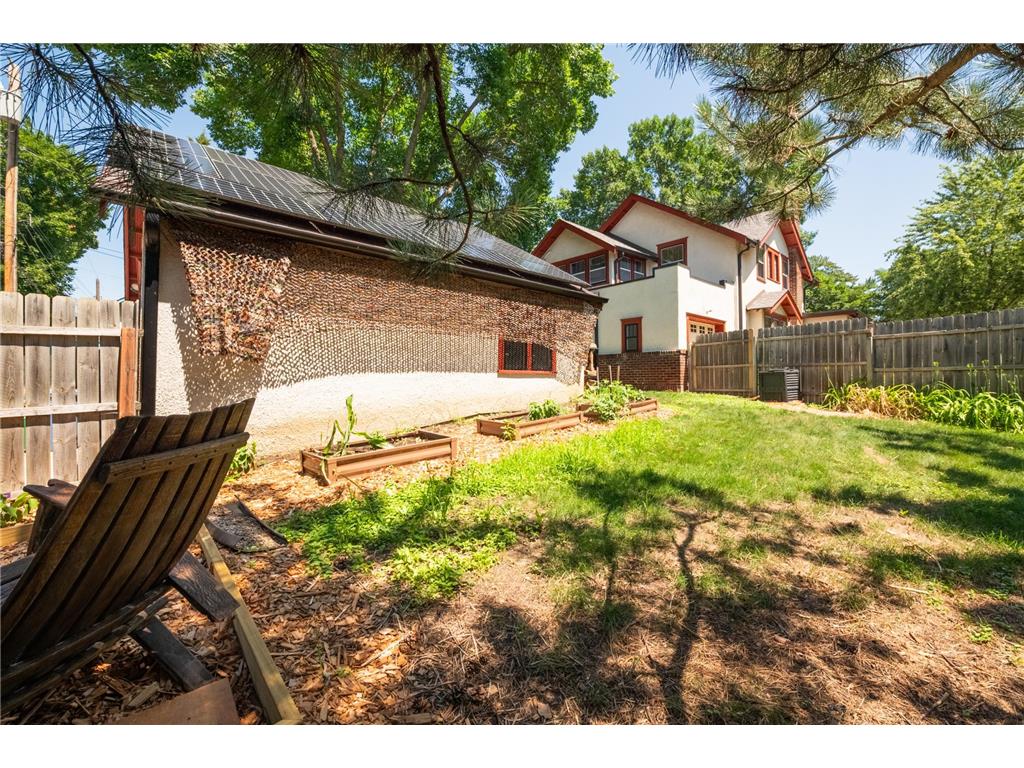 4354 Garfield Avenue Minneapolis MN 55409 7089483 image35