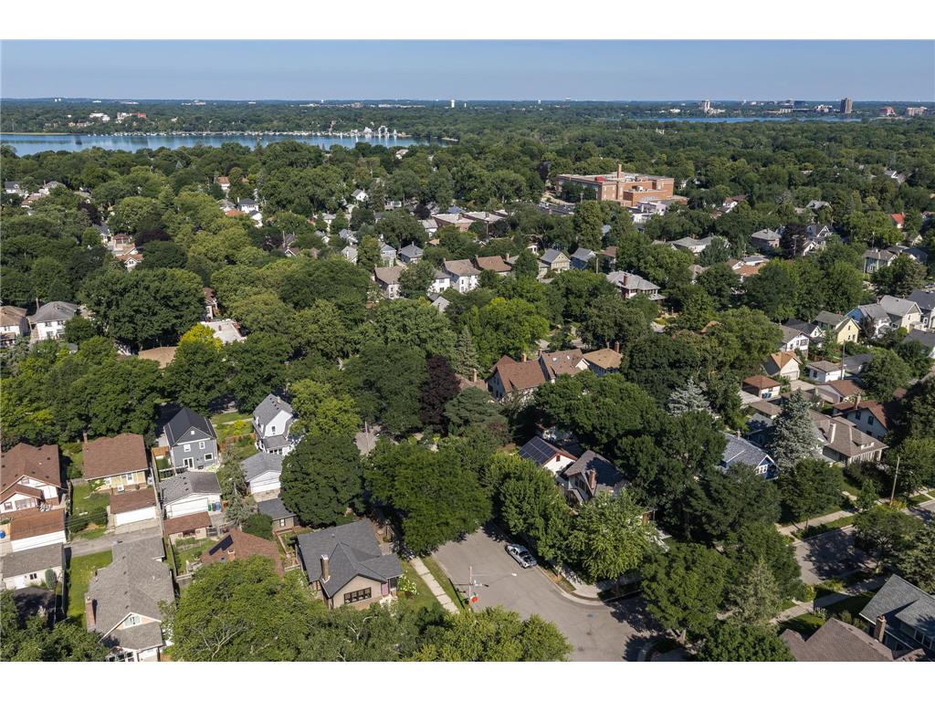 4354 Garfield Avenue Minneapolis MN 55409 7089483 image46