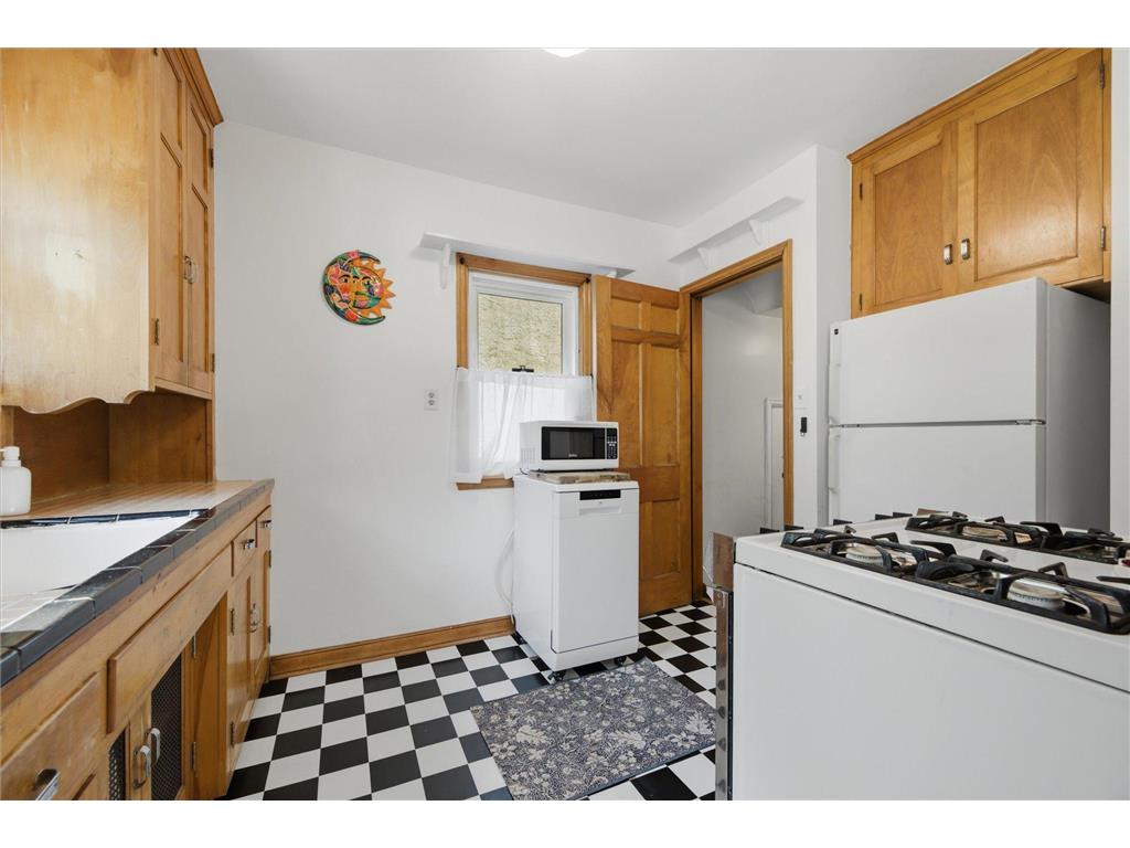 4354 Sheridan Avenue N Minneapolis MN 55412 7083626 image3