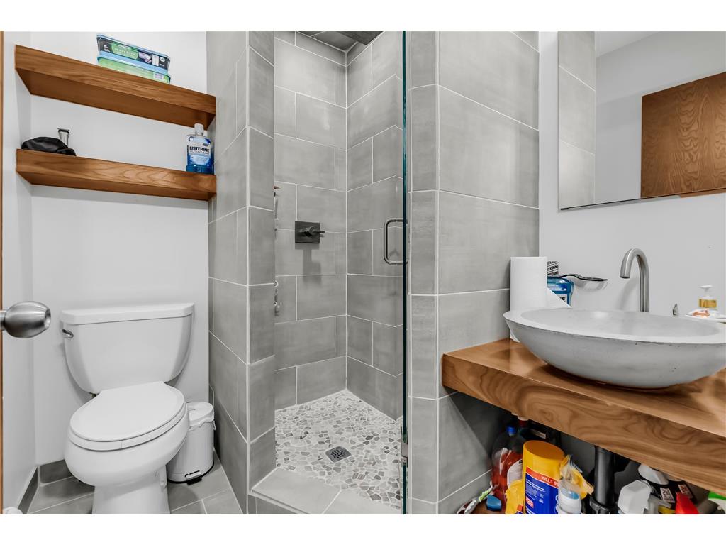 4354 Upton Avenue N Minneapolis MN 55412 7062026 image18