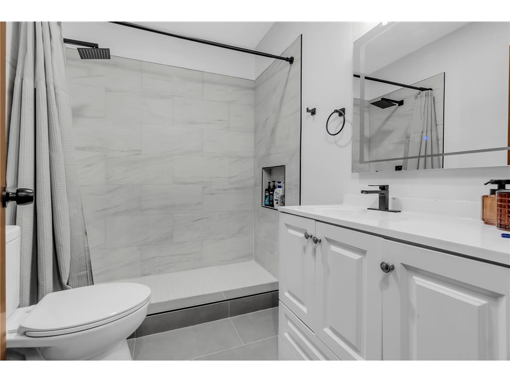 4354 Upton Avenue N Minneapolis MN 55412 7062026 image20