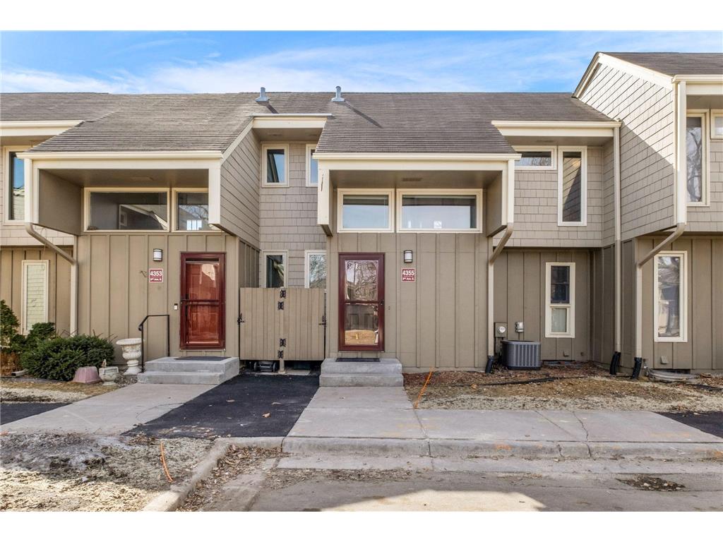 4355 3rd Avenue S Minneapolis MN 55409 6675402 image1