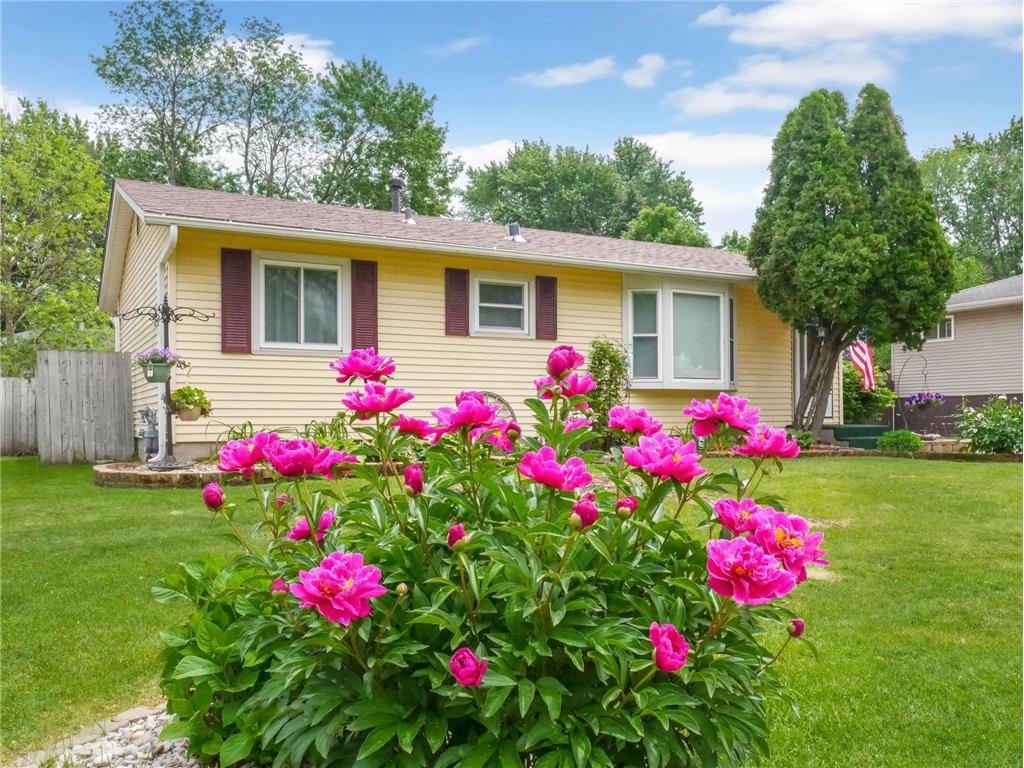 4358 Diamond Drive, Eagan, MN, 55122 MLS 6218380 Edina Realty