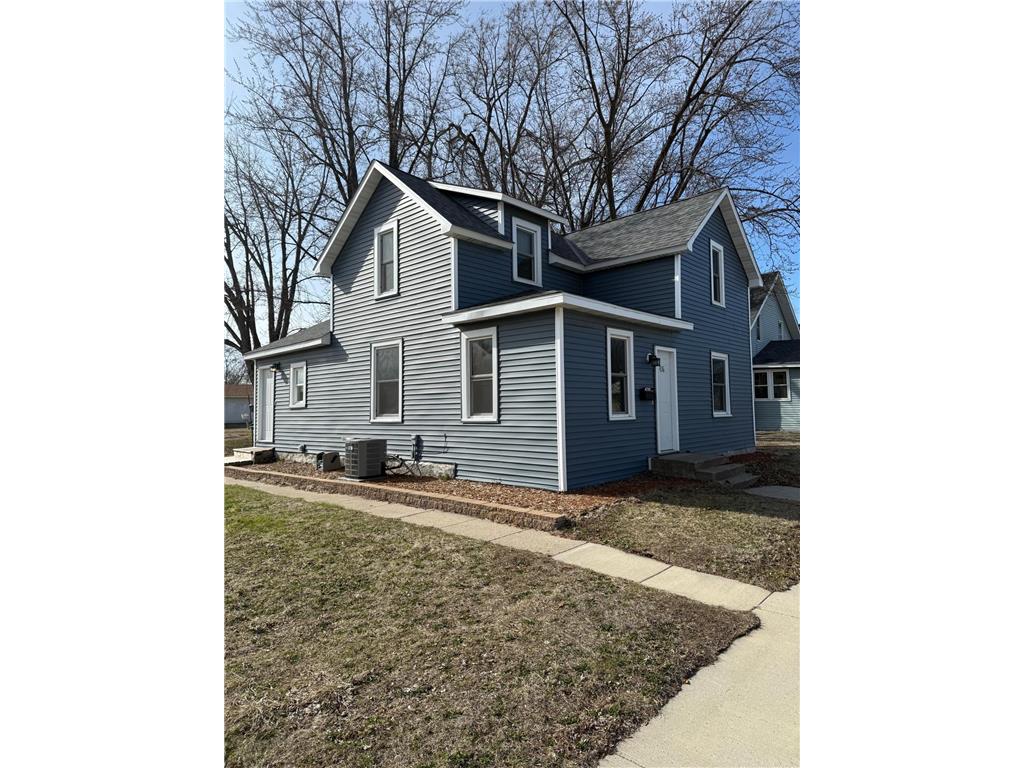 436 Adams Street SE Hutchinson MN 55350 6709595 image1