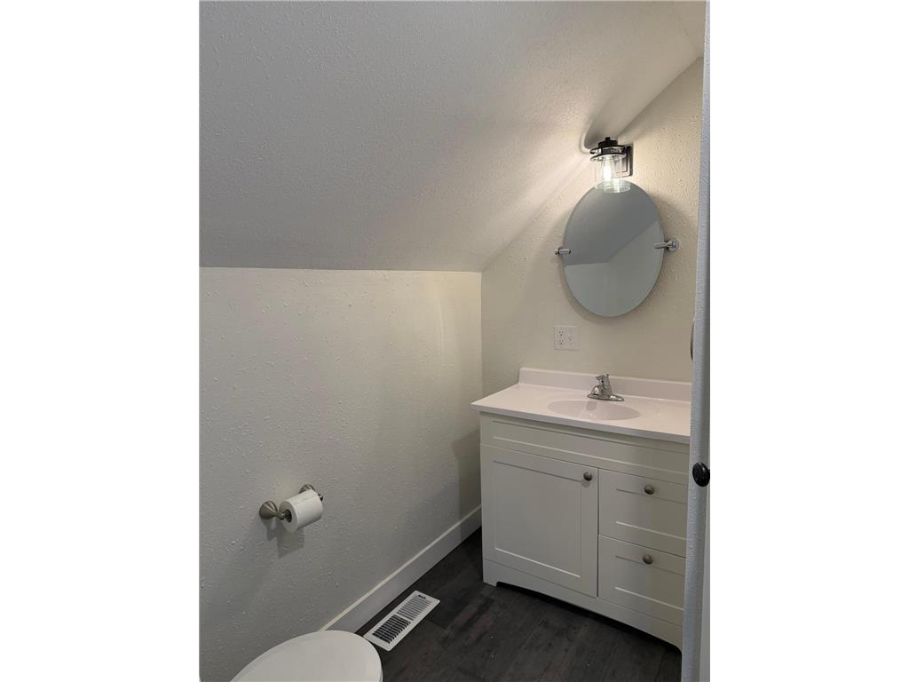 436 Adams Street SE Hutchinson MN 55350 6709595 image6