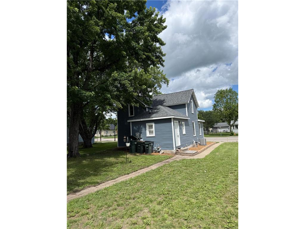 436 Adams Street SE Hutchinson MN 55350 7090570 image9