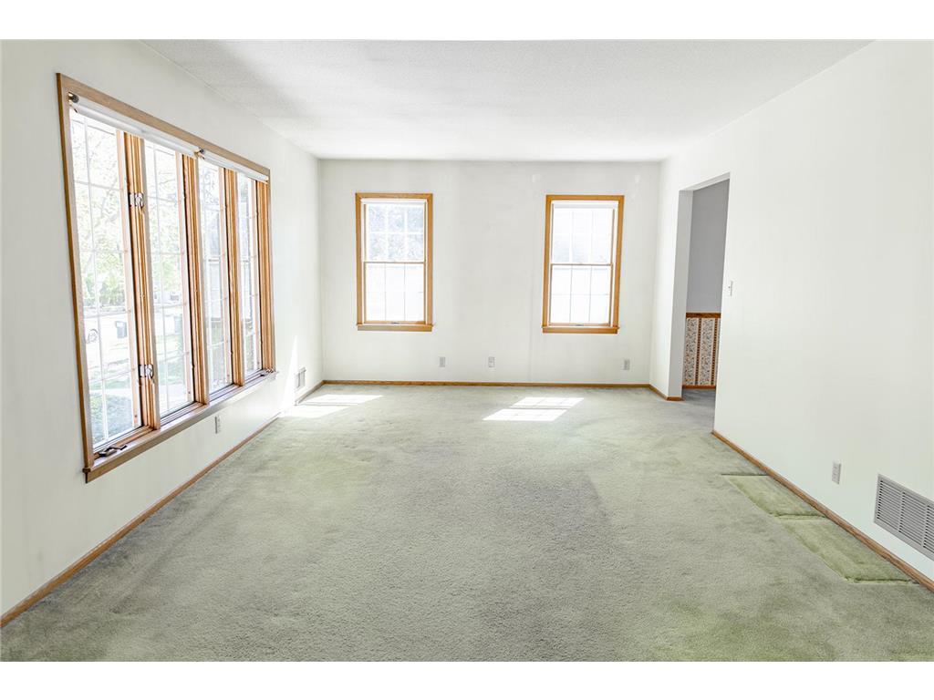 436 Bernard Street E West Saint Paul MN 55118 7067802 image11