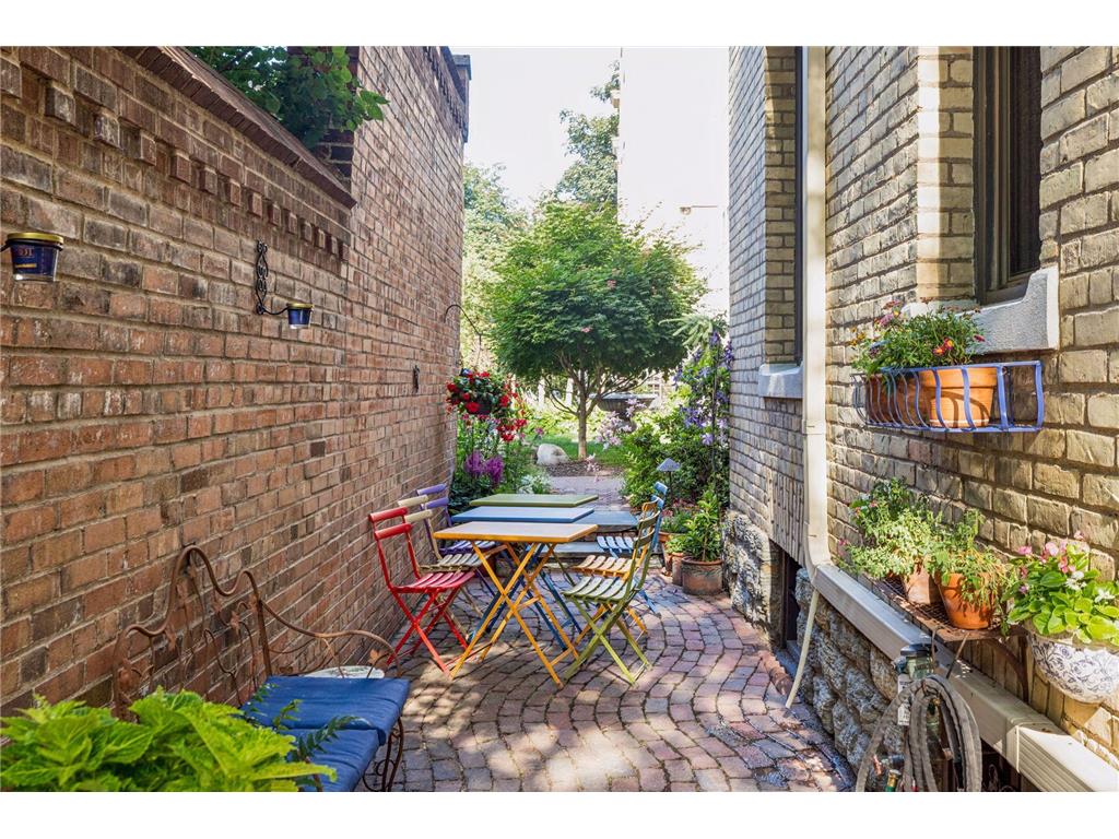 436 Portland Avenue #9 Saint Paul MN 55102 7103983 image41