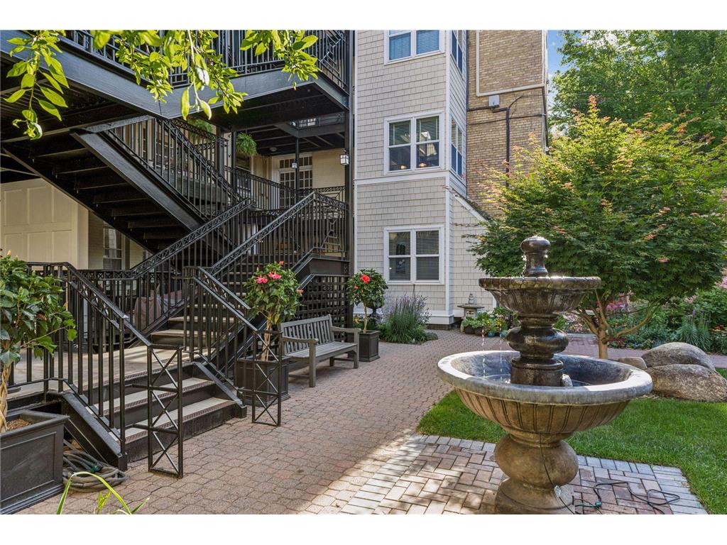 436 Portland Avenue #9 Saint Paul MN 55102 7103983 image47