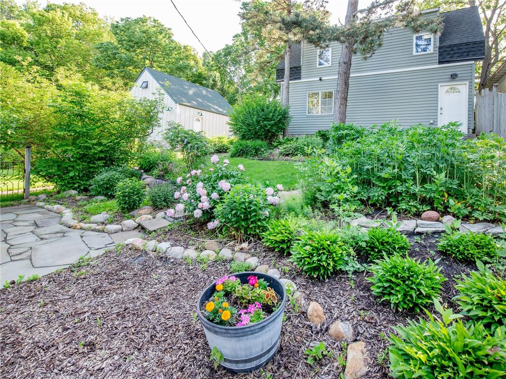 436 Woodlawn Avenue Saint Paul MN 55105 7081246 image25