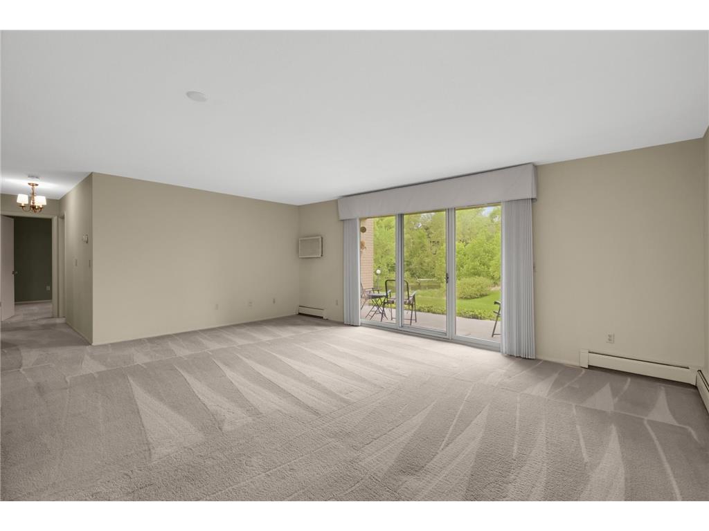 4360 Brookside Court #105 Edina MN 55436 - Minnehaha Creek 7076143 image10