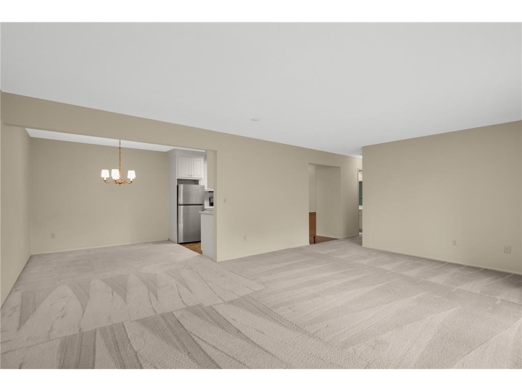 4360 Brookside Court #105 Edina MN 55436 - Minnehaha Creek 7076143 image11