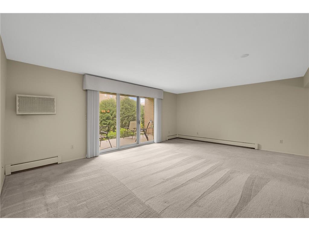 4360 Brookside Court #105 Edina MN 55436 - Minnehaha Creek 7076143 image12