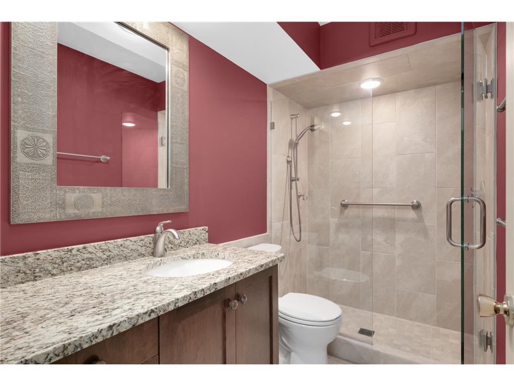 4360 Brookside Court #105 Edina MN 55436 - Minnehaha Creek 7076143 image15
