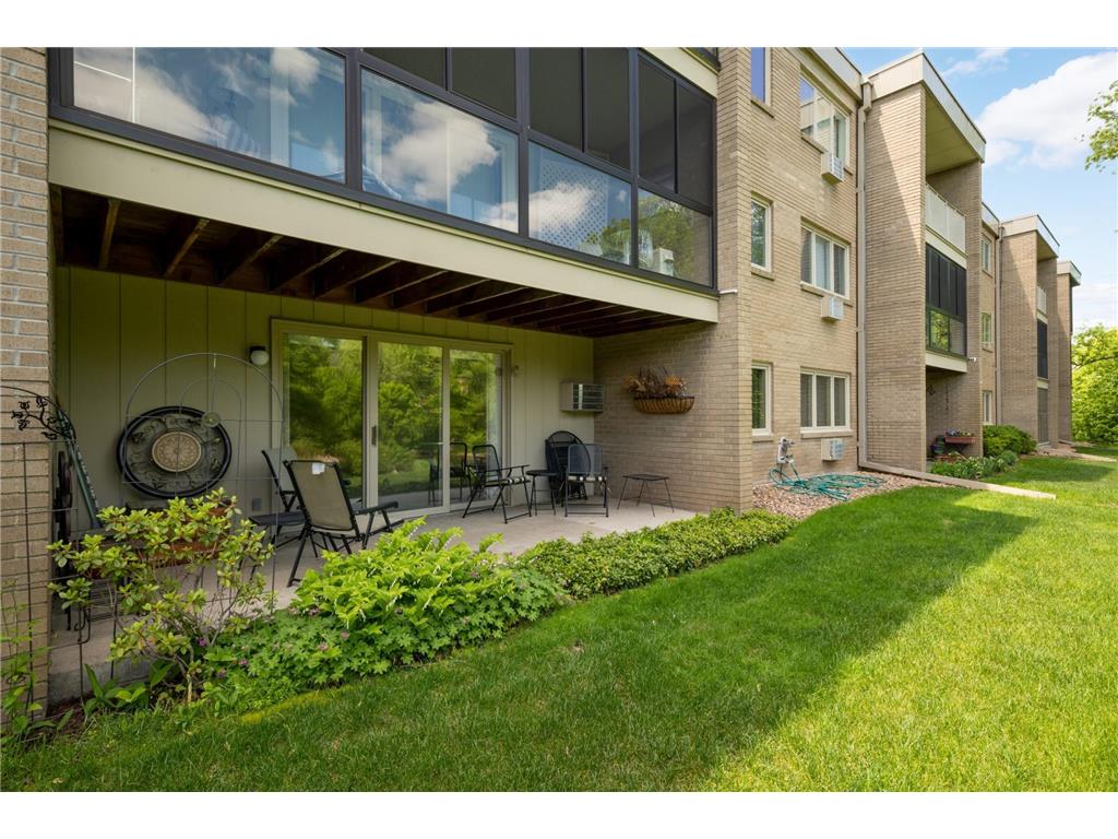 4360 Brookside Court #105 Edina MN 55436 - Minnehaha Creek 7076143 image20
