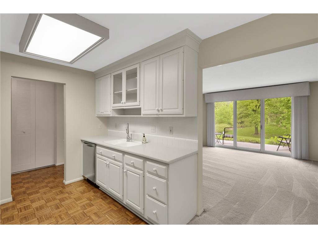 4360 Brookside Court #105 Edina MN 55436 - Minnehaha Creek 7076143 image5
