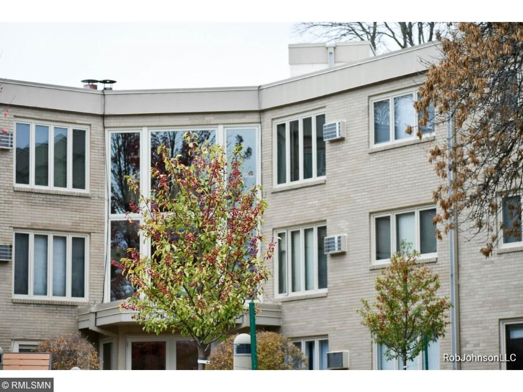 4360 Brookside Court 110, Edina, MN, 55436 MLS 4904856 Edina Realty